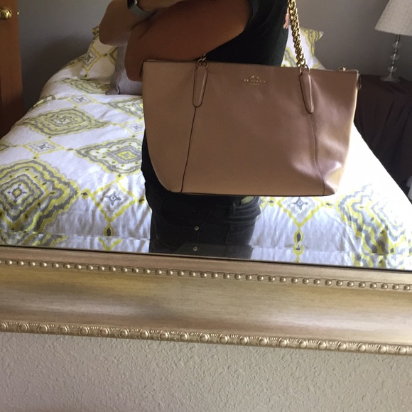 Pink Coach bag - Picture 4 of 6